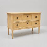 661190 Chest of drawers